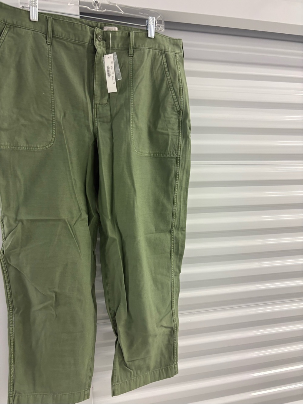 J. Crew Garment Dyed Foundry Pant. Size 16. New with tags.